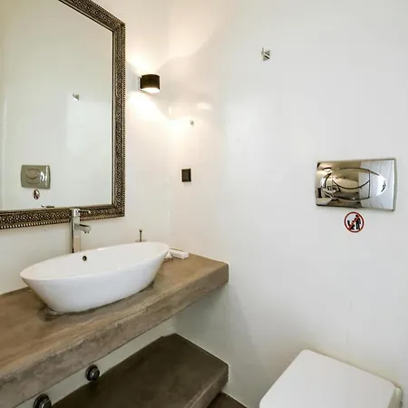 Villa Unique Cycladic With Pool