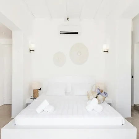 Villa Unique Cycladic With Pool