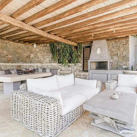 Unique Cycladic With Pool